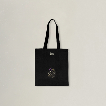 Personalisierter Stoffbeutel mit Blumenstickerei im Wildblumen-Design schwarz