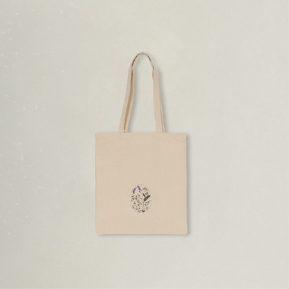 Stoffbeutel mit Blumenstickerei im Wildblumen-Design natur